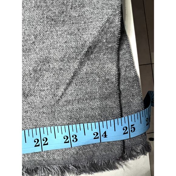 MiniSo 100% Velvet Grey Scarf Large Super Soft Basic Layering Piece - Picture 3 of 4